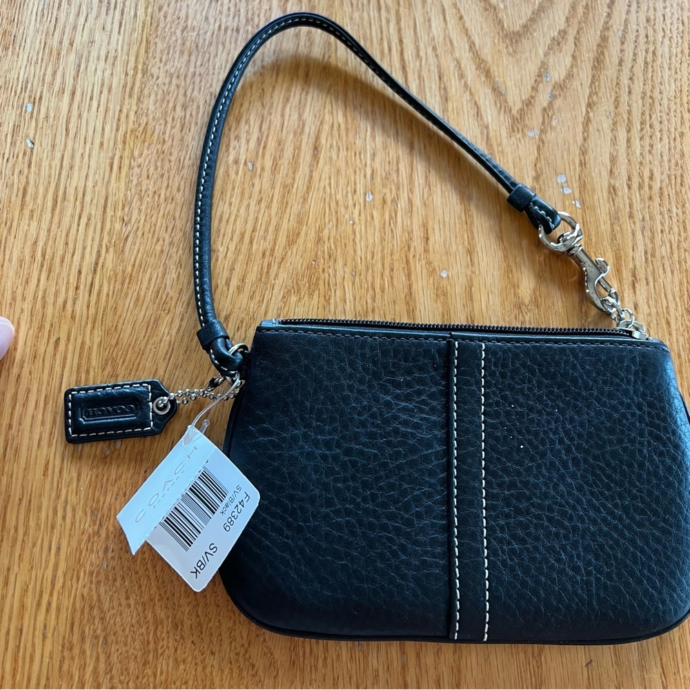 Coach Black Pebbled Leather Clutch Wristlet - Picture 2 of 9